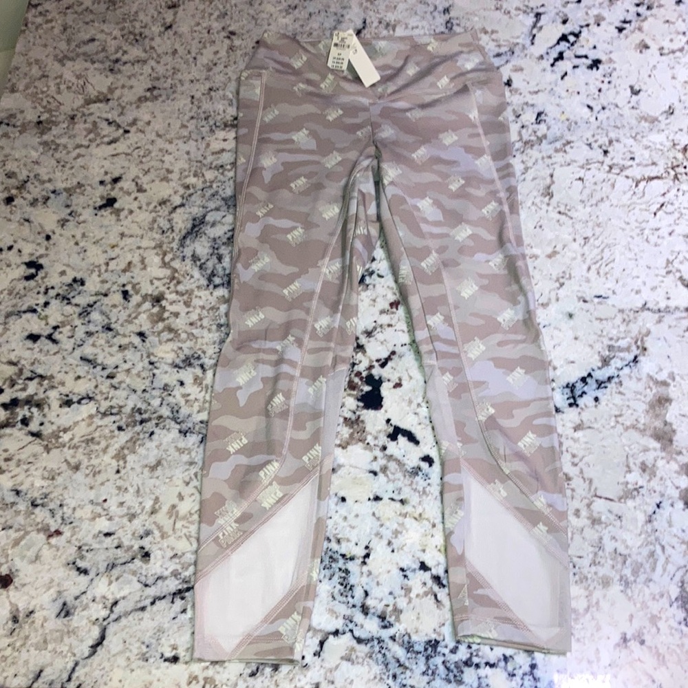 Victoria secret leggings size small